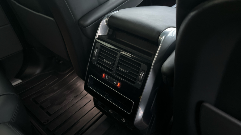 Land Rover Range Rover Sport 2.0 P400e HSE Dynamic Black 5dr Auto Estate